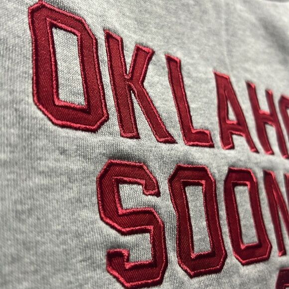 🔥🏈 “NWT” Women’s OU OKLAHOMA SOONERS Embroidered Crewneck Sweatshirt - Sz Lg - Picture 8 of 10